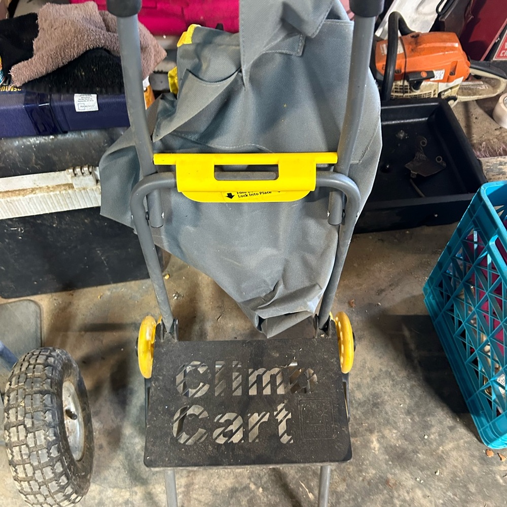 Rolling cart